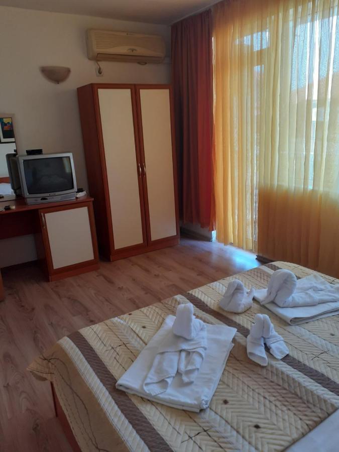 Hotel Stoyanov Ravda Bagian luar foto